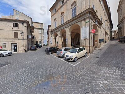 Bar Delle Loggie, Monte San Giusto