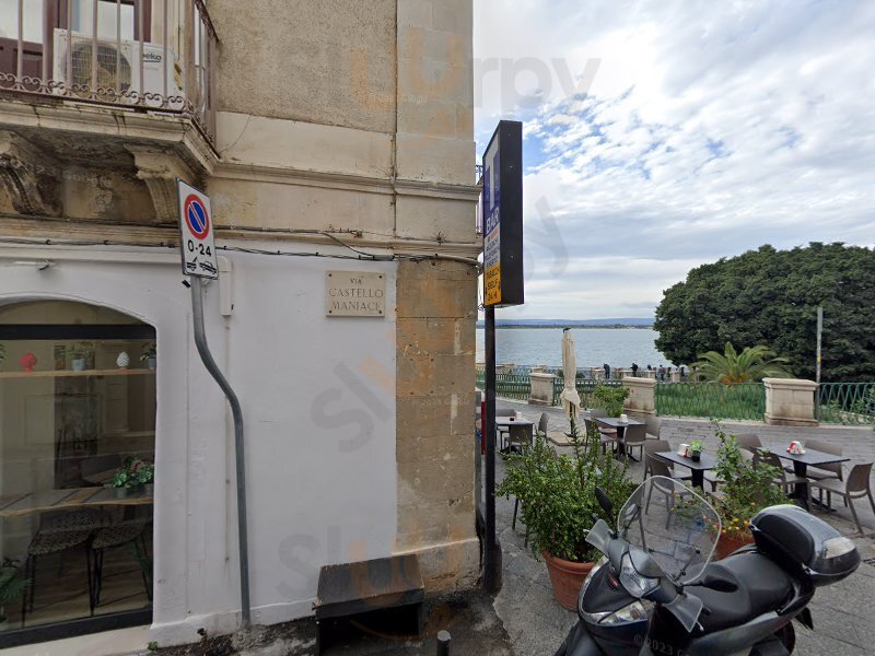 Fonte Aretusa Bar Tabacchi, Siracusa