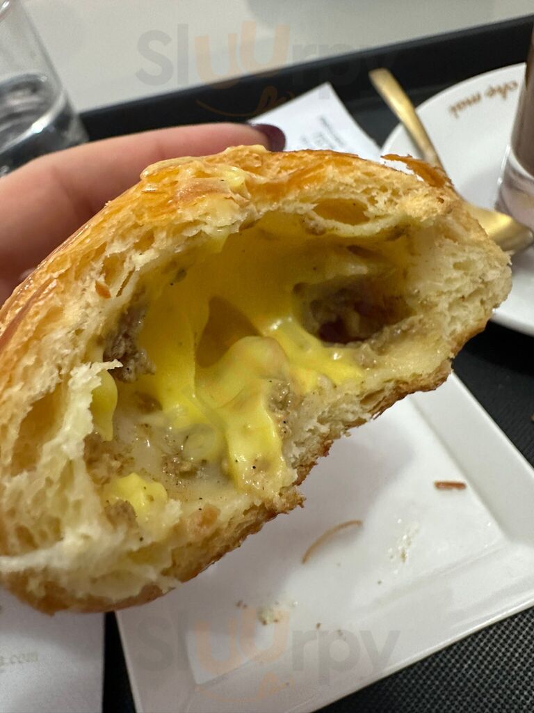 Foto di Pasticceria Caffetteria Piscitella - 10/10