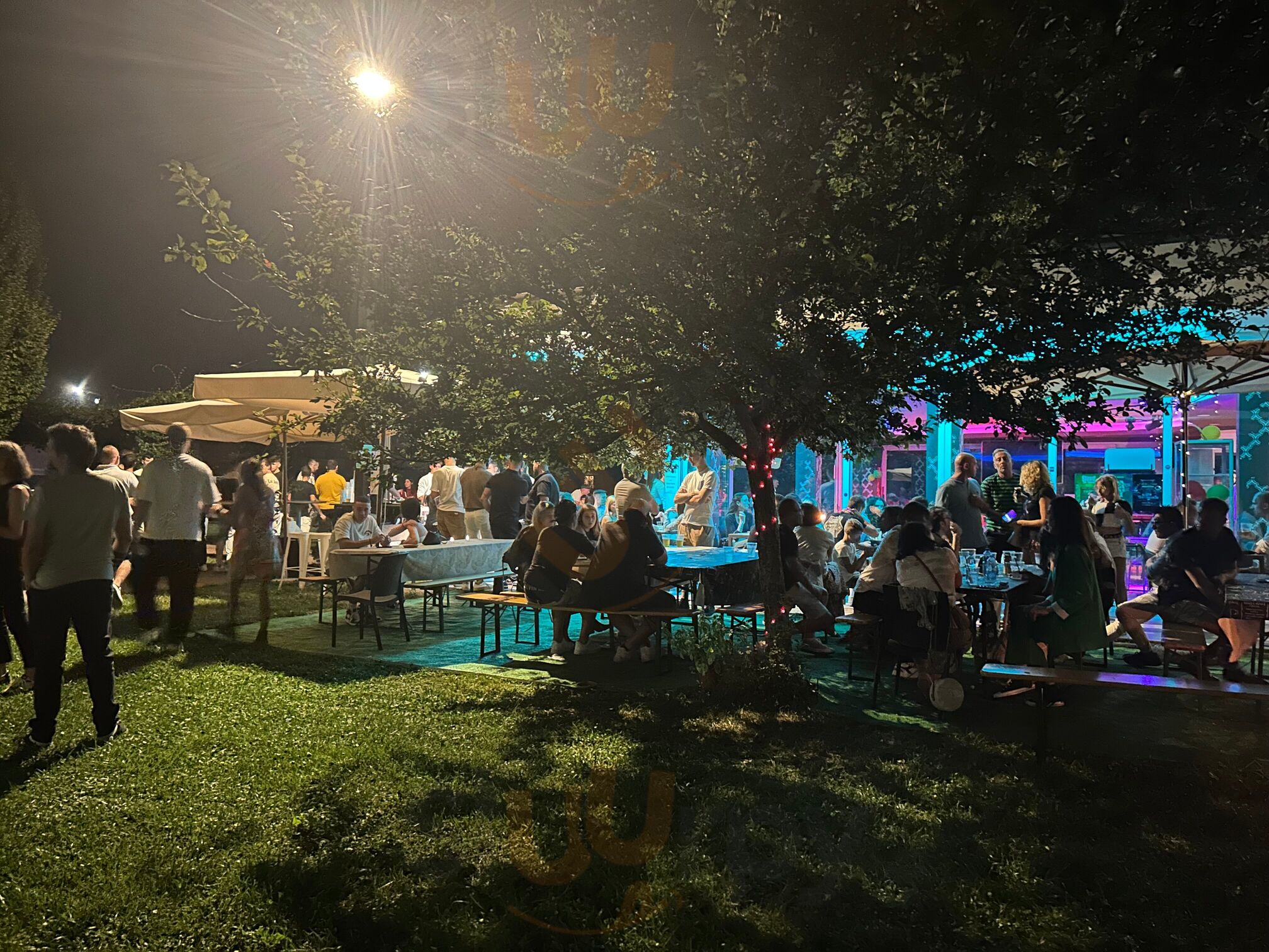 Foto di Posto Fisso Lounge & Cocktail Bar - 8/10