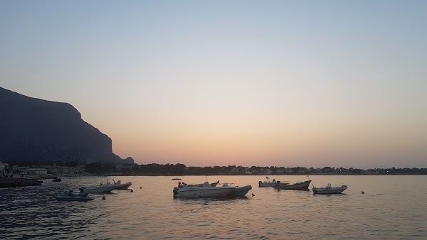 Gionata Beach Club, Villagrazia di Carini