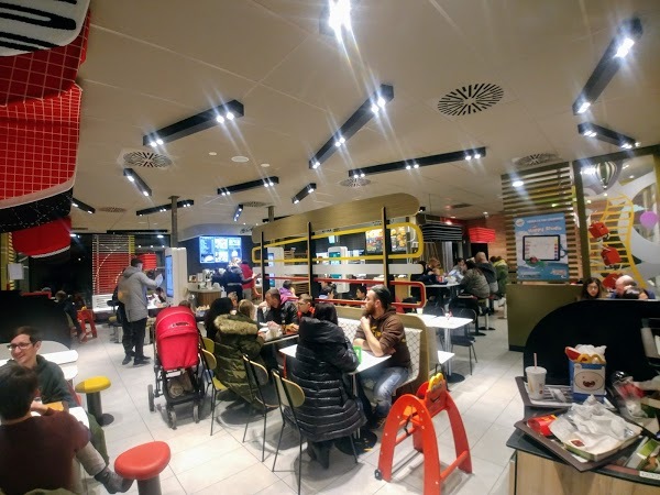 Mcdonald's, Colonnella