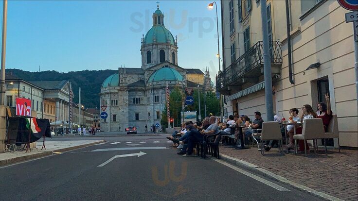 Bar Duomo , Como