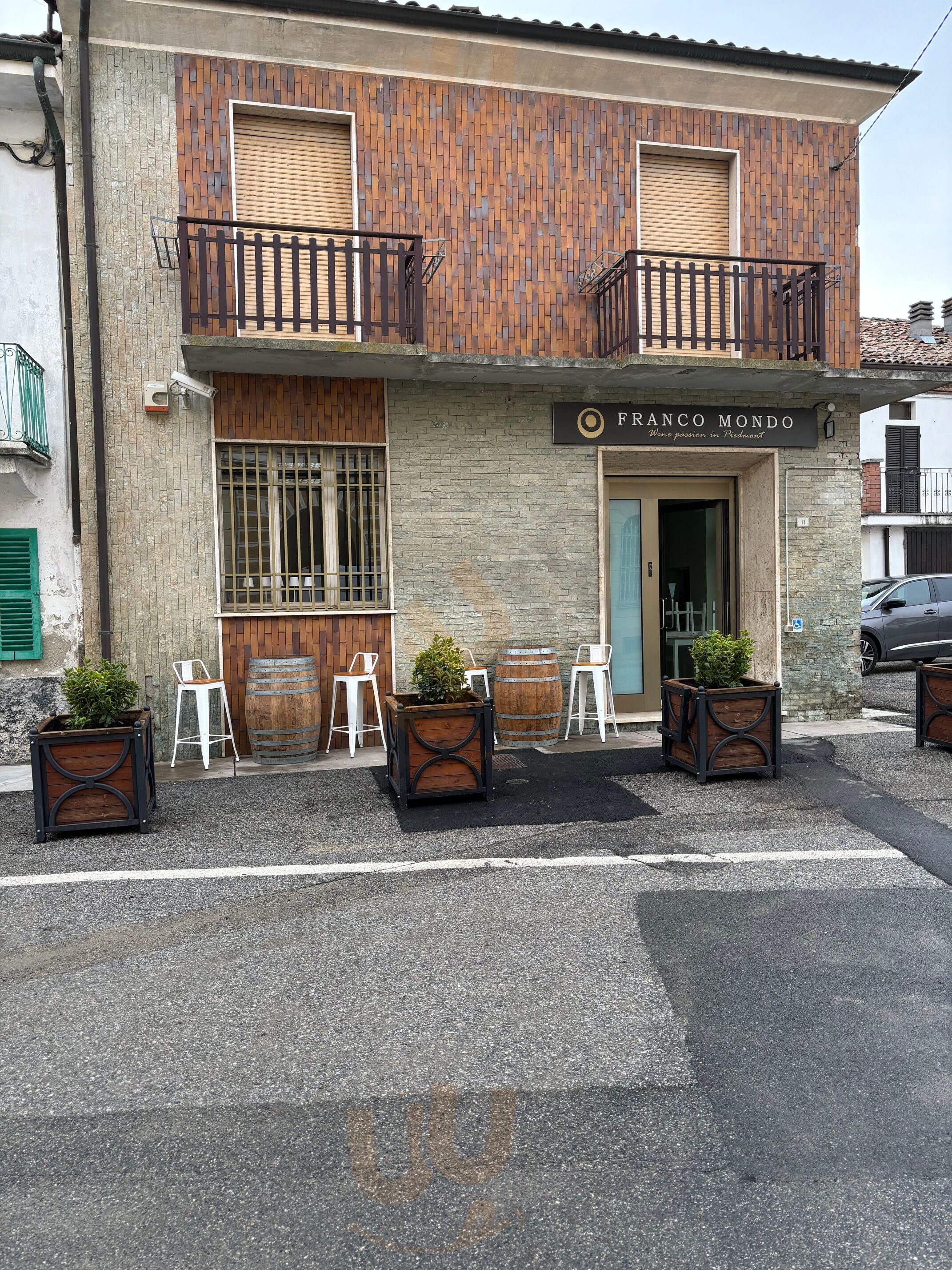 Franco Mondo Wine Shop, San Marzano Oliveto