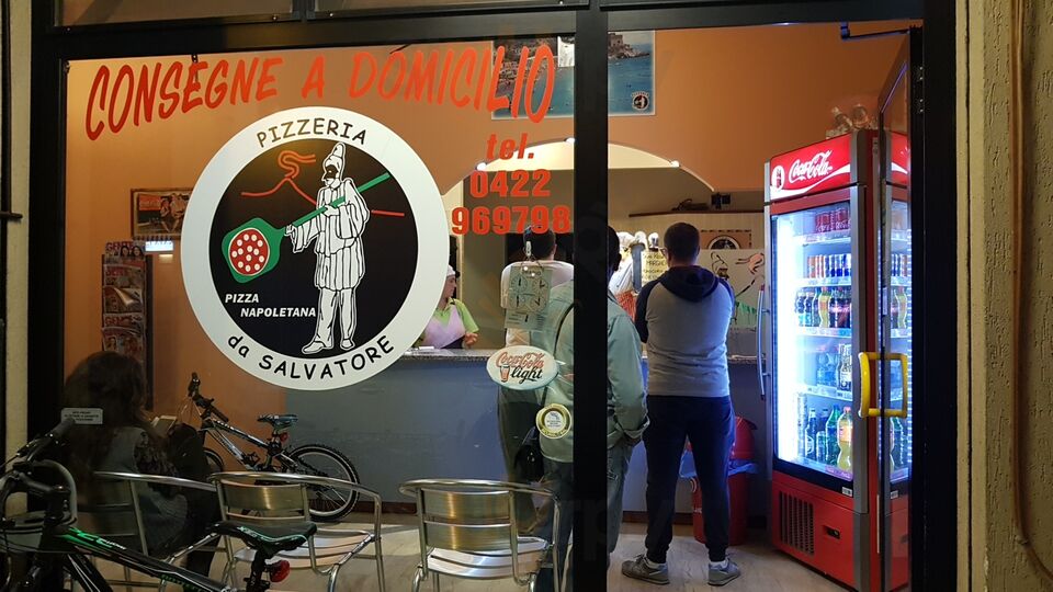 Foto di Pizzeria Da Salvatore - 8/8
