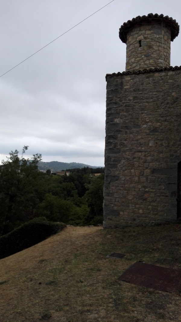 Il Fantasma Castello Di Leguigno, Casina