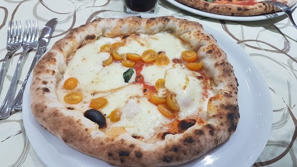 Pizza E Pasta, Aversa