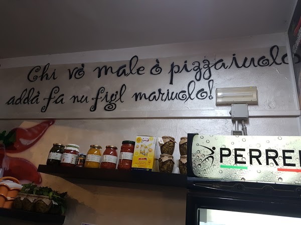 Pizzeria Scostumata Di Mario De Marco, Omignano