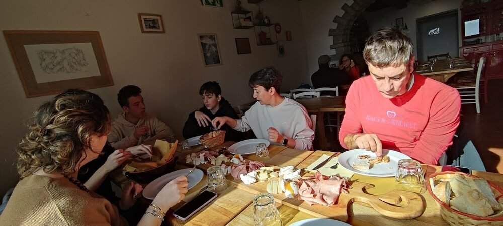 Foto 2 di Aringa Appesa - Sansepolcro