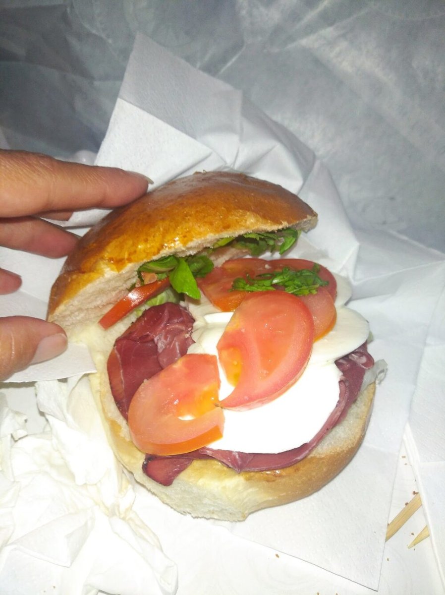 Foto 3 di Rosticceria Oriente - Bari