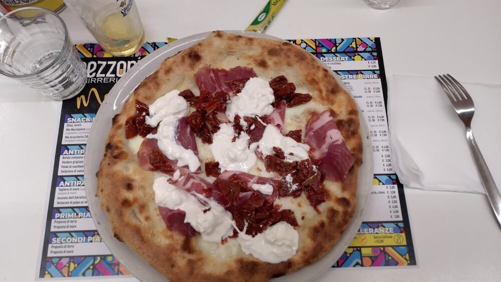 Foto 3 di Mezzopieno - Molfetta