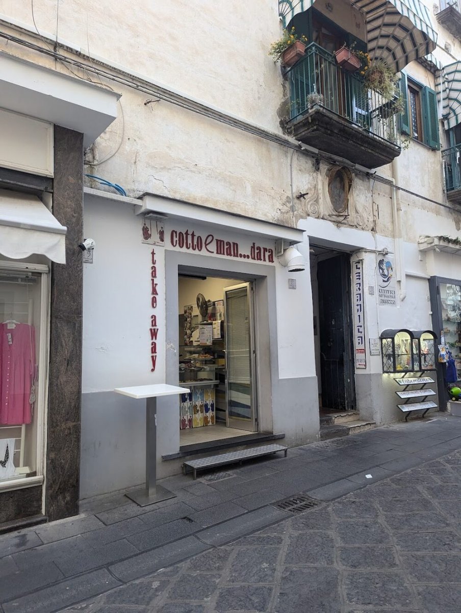 Foto 4 di Macelleria F.lli Mandara Snc Di Andrea E Pierpaolo Mandara - Minori