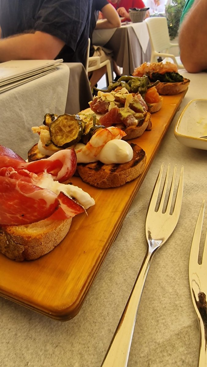 Foto 2 di La Locanda Sul Porto - Monopoli