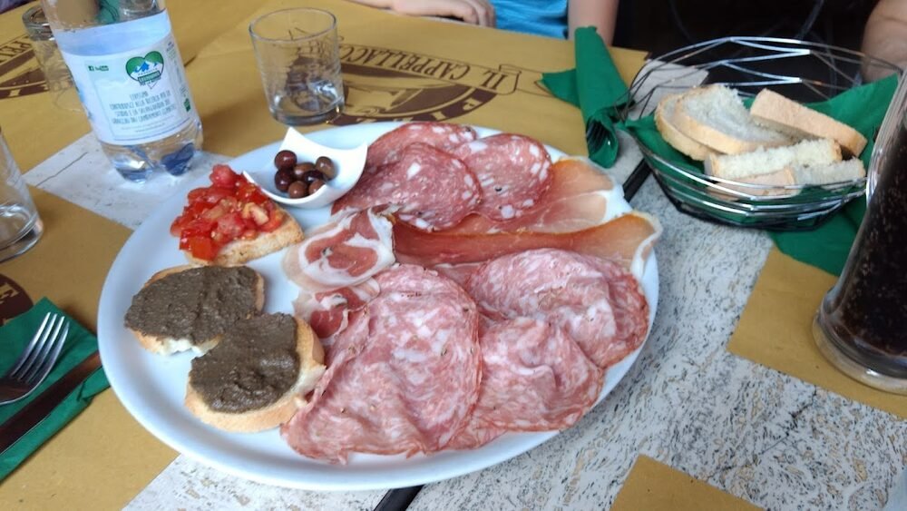 Foto 2 di Ristorante Pizzeria Il Cappellaccio - Castagneto Carducci