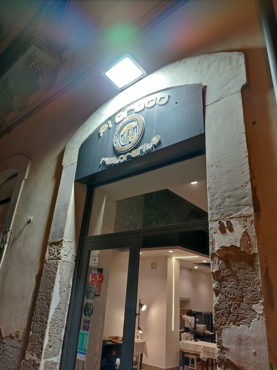 Foto di Pi Greco - 6/10