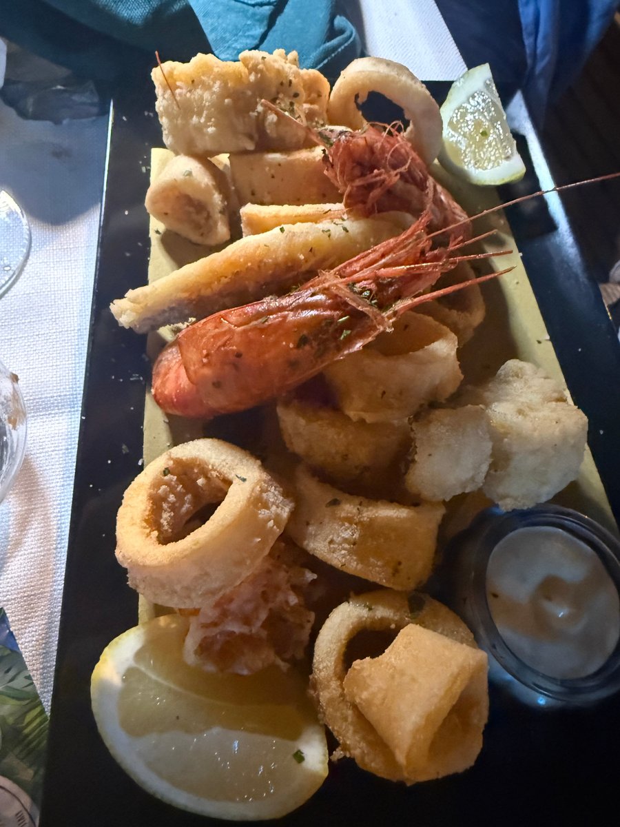 Foto di Ristopescheria - Cotto Da Mare  2 - 7/10