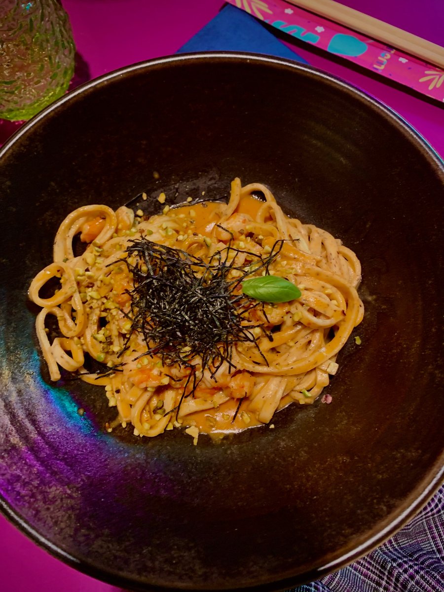 Foto di Momi - Hakagure Poke & Sushi Bar - 10/10