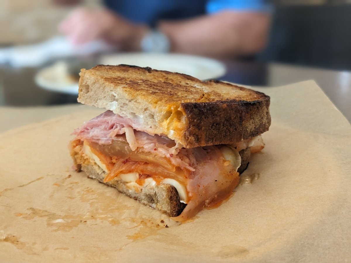 Foto di Acquasanta Dispensa E Vino - 8/10