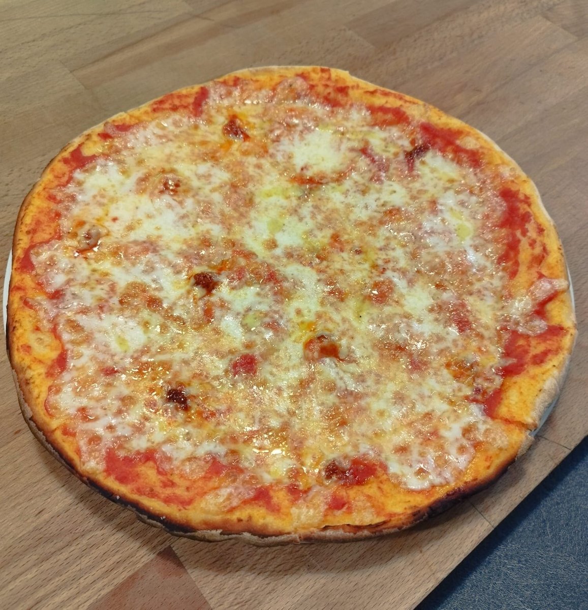 Foto di Jungle Pizza - 8/9