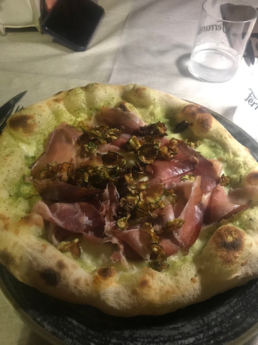 Foto di I Tre Santi Pizzeria Contemporanea - 8/10
