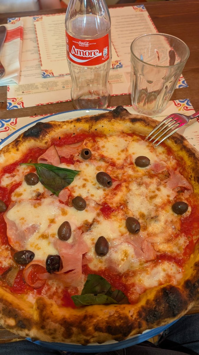 Foto di Pizzium - Verona Via San Rocchetto - 9/10