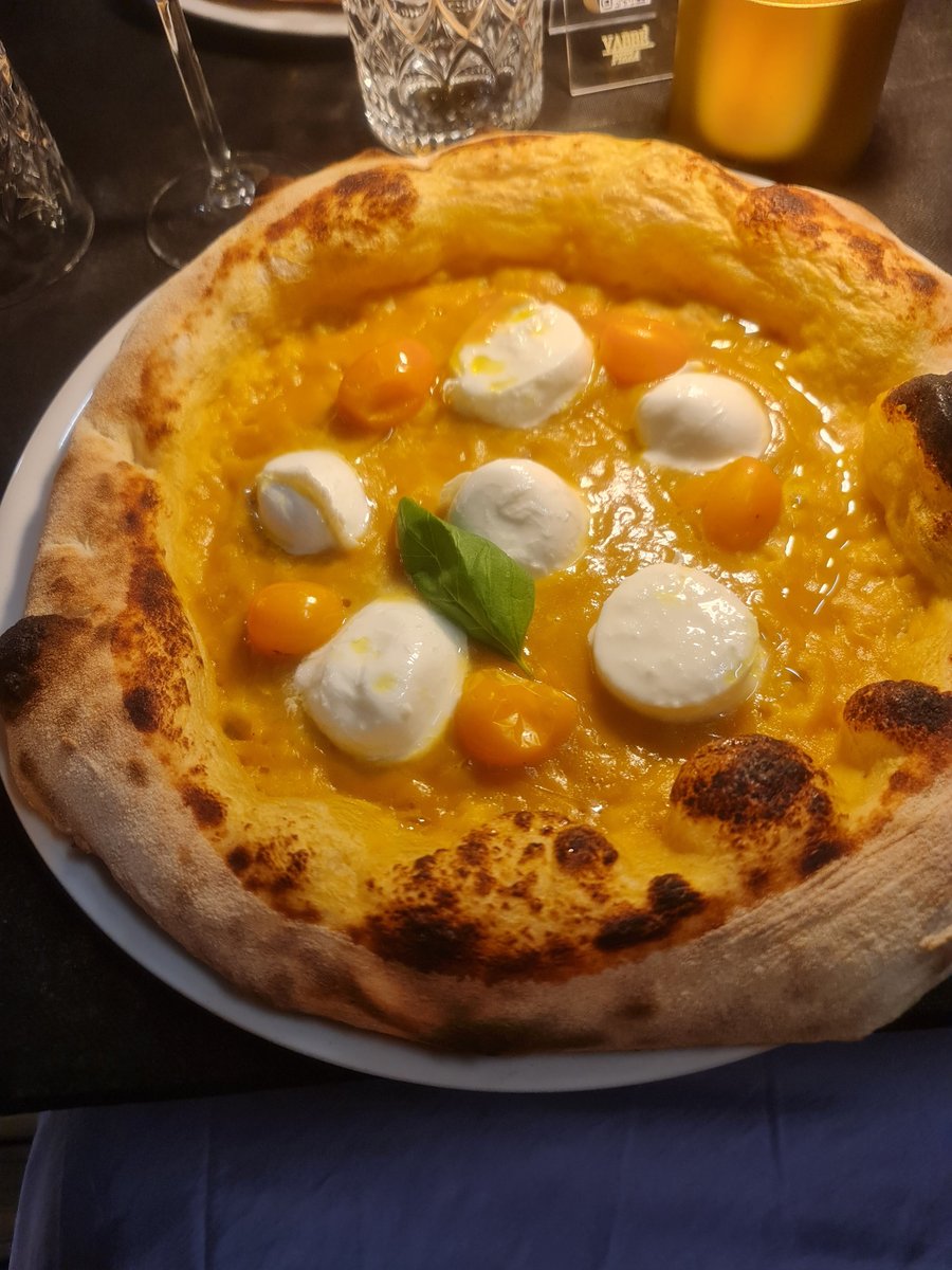 Foto di Vabbè Pizza - 8/10