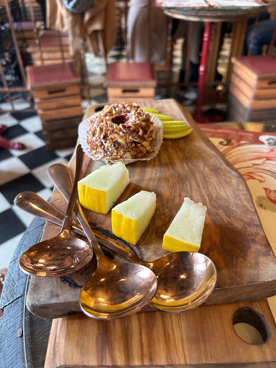 Foto di La Prosciutteria Milano Isola - 9/10