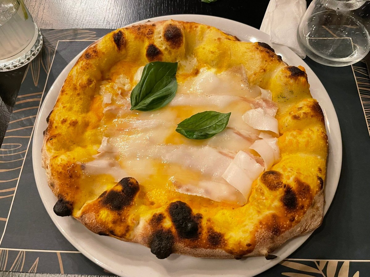 Foto di Mängata Contemporary Pizza - 6/10