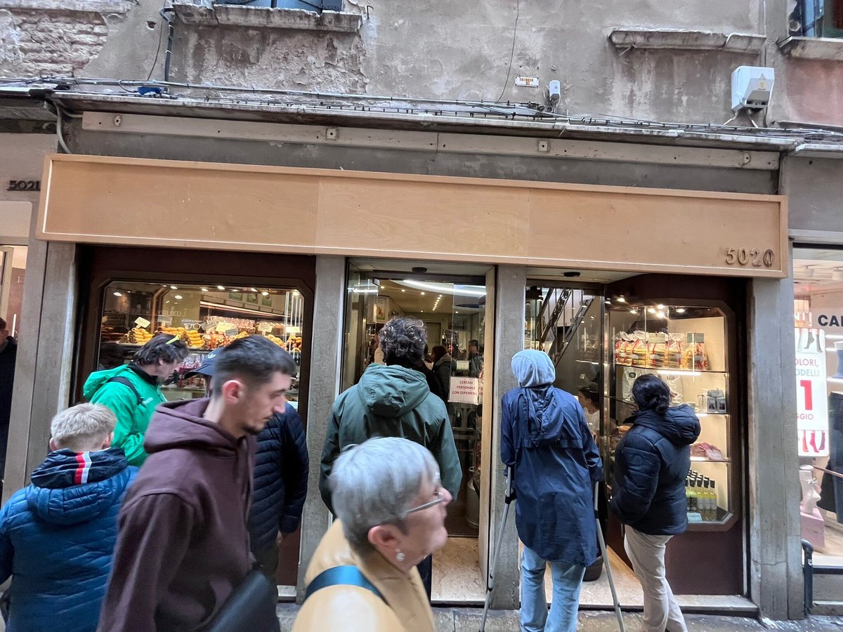 Foto di Pasticceria Storica "mercerie" - 7/10