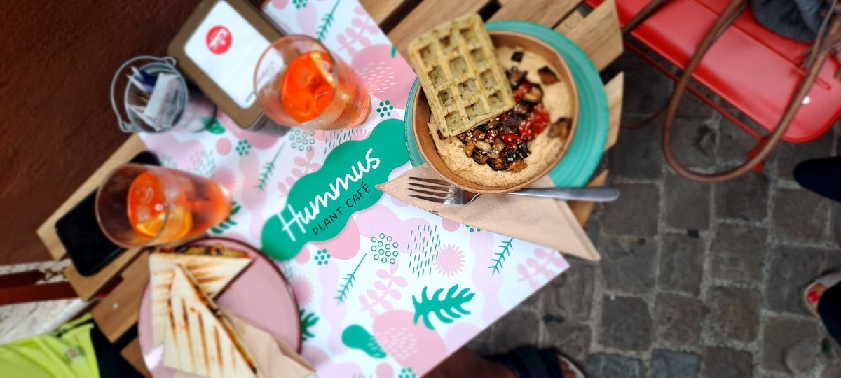 Foto di Hummus Plant Cafè - 8/10