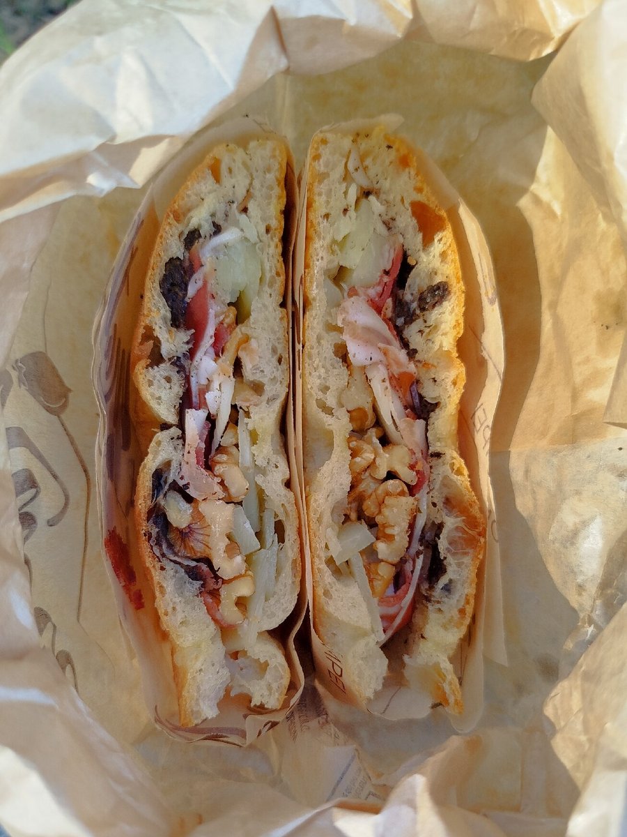 Foto di Via Roma 55 I Focacceria E Vineria De "i Matti" - 10/10