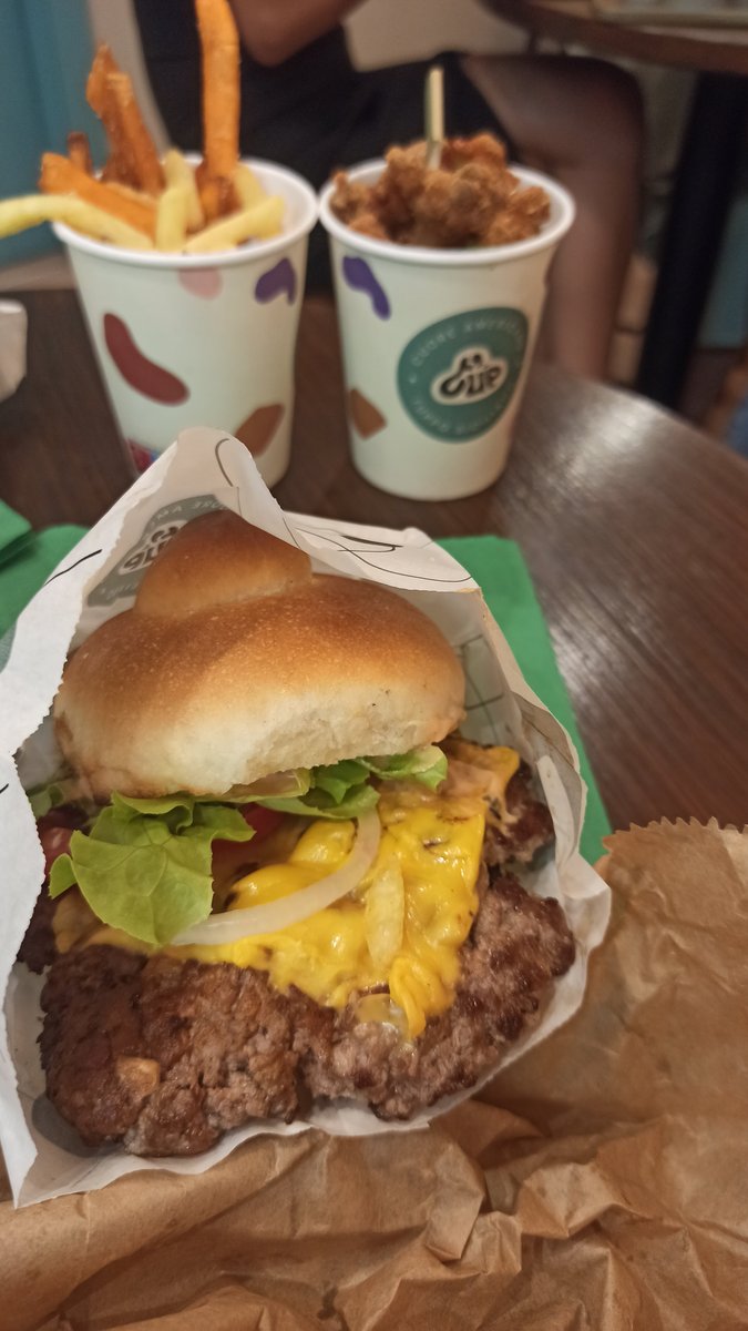 Foto di T'up Burger - 6/10