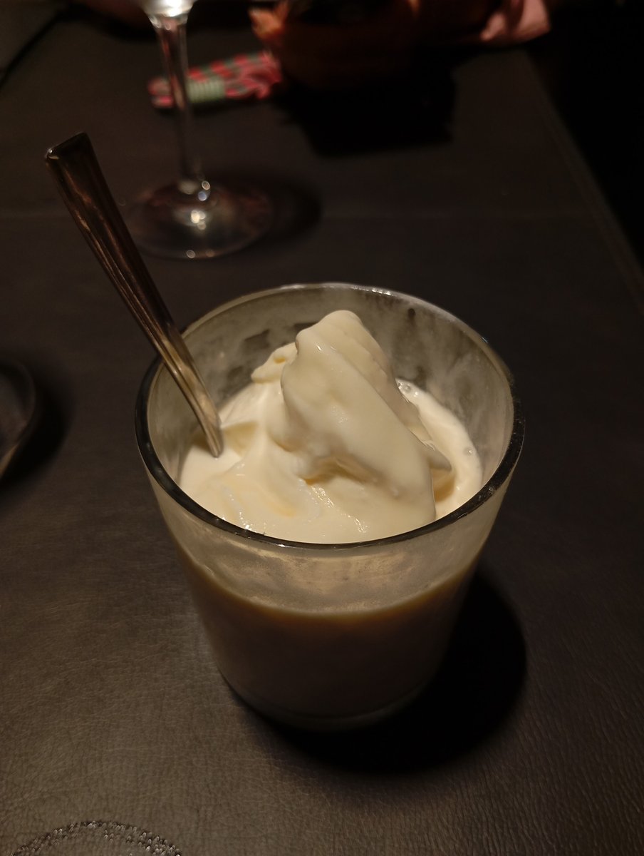 Foto di X-ovem Cafe/drink/food - 7/10