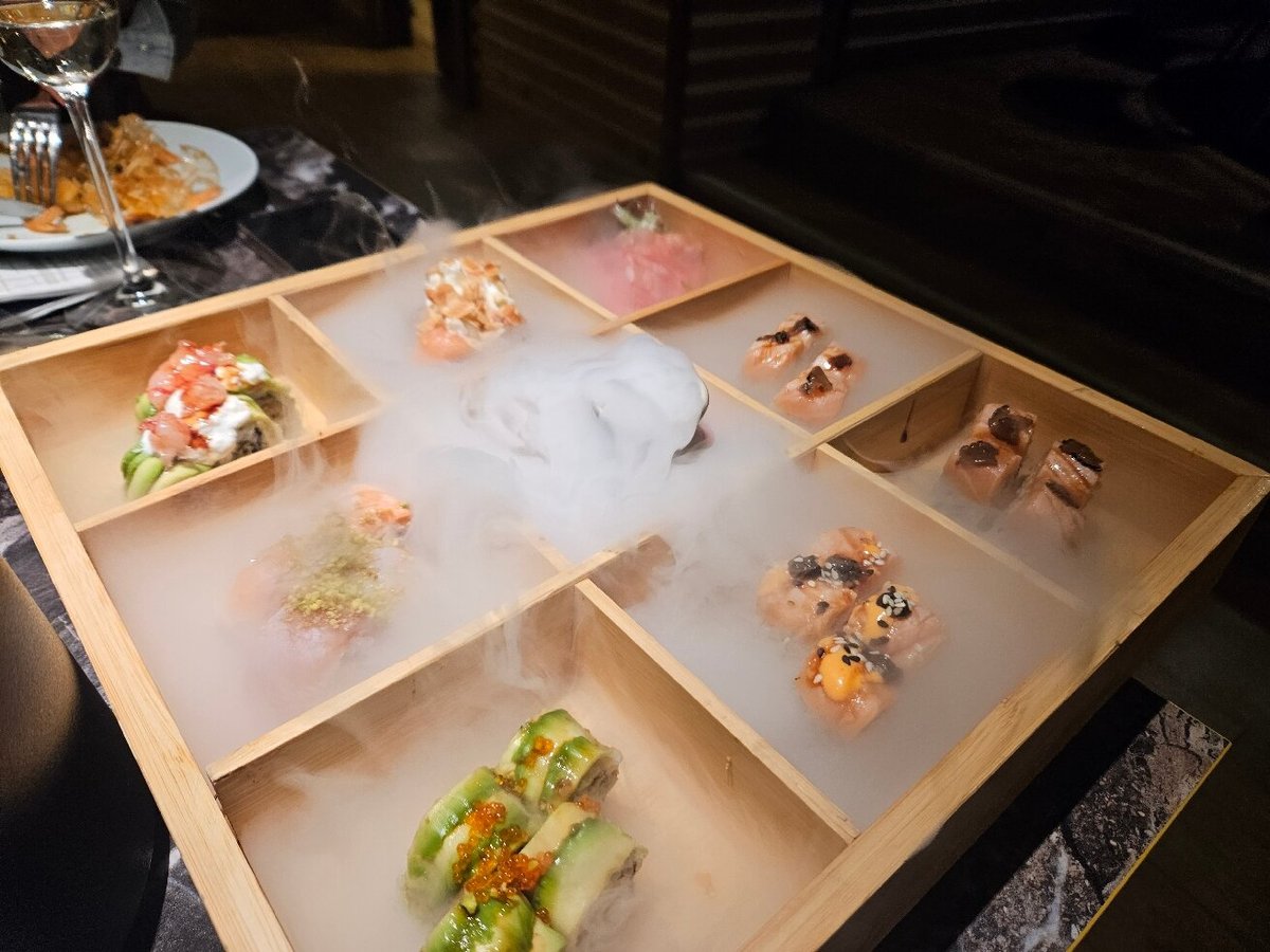 Foto di Yi Pin Xian - 9/10