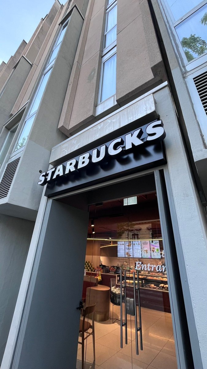 Foto di Starbucks - 8/10