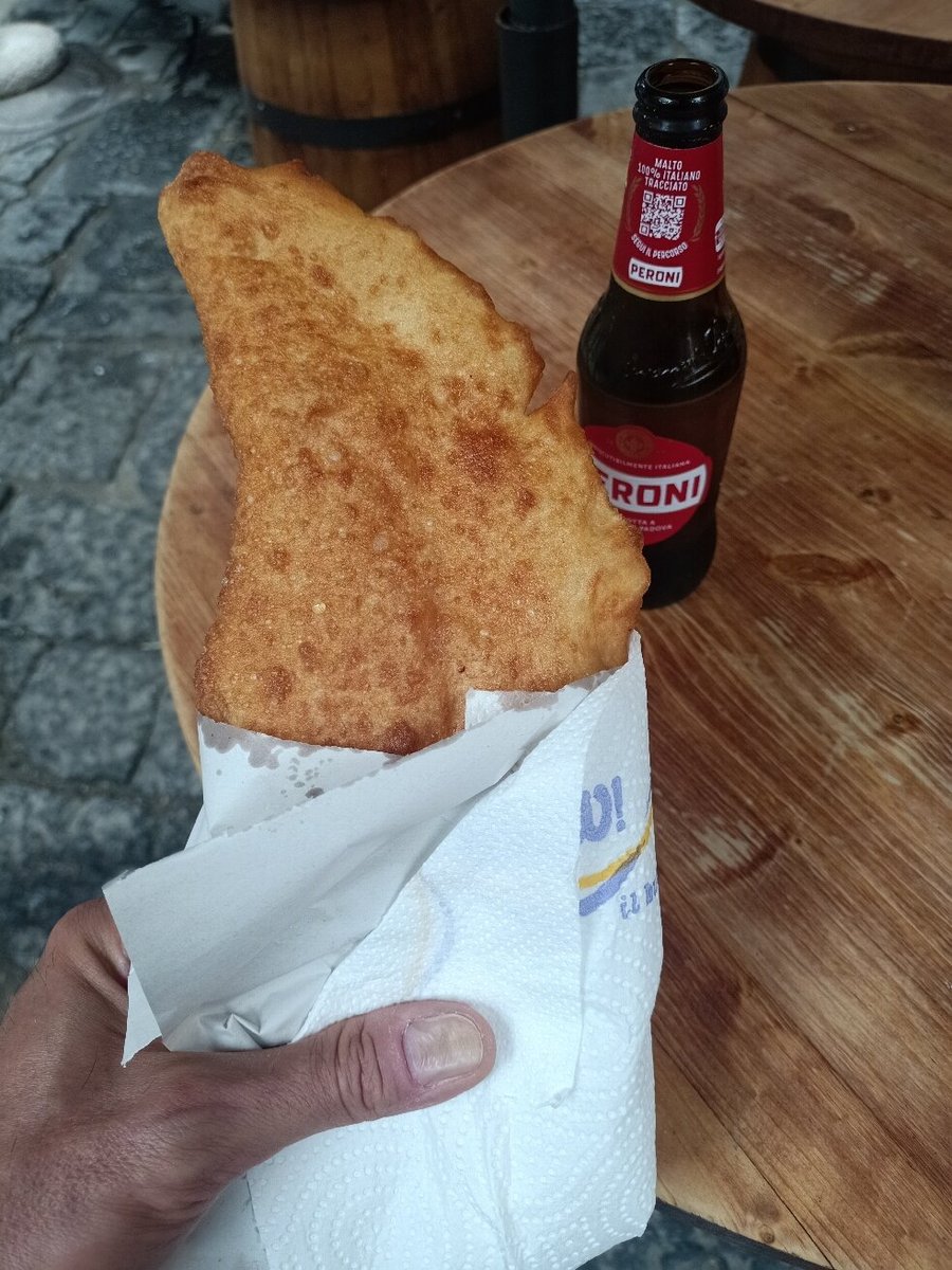 Foto di Pizza Fritta Da Enzuccio - 6/9