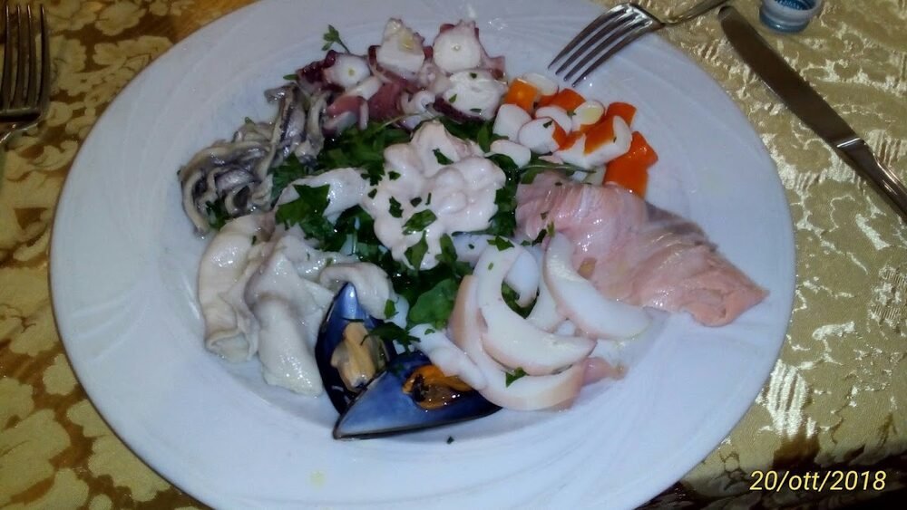 Foto 3 di Ristorante Pizzeria La Praia - Bologna