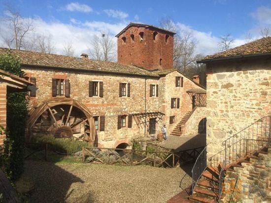 Agriturismo Il Mulino Delle Pile Restaurant, Chiusdino