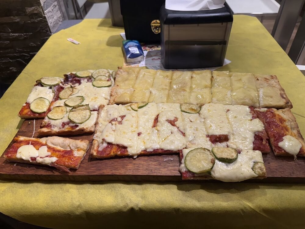 Foto 3 di Pizzeria Cicala Gold - Messina
