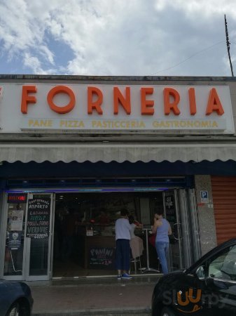 Forneria, Latina