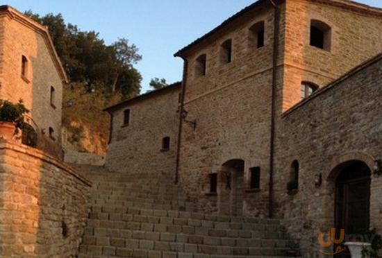 Borgo Storico Cisterna, Macerata Feltria