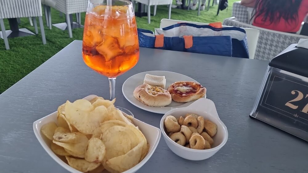 Foto 4 di Roof Garden Lounge Bar - Ercolano