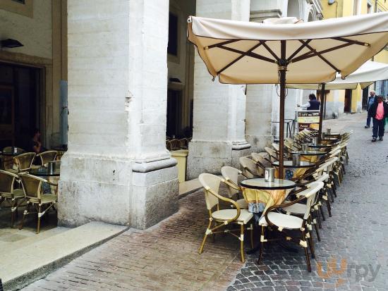 Caffè Degli Archi Urbino, Urbino