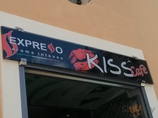 Kiss Café, Caserta