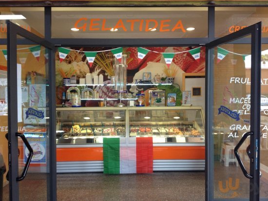 Gelatidea, Roma