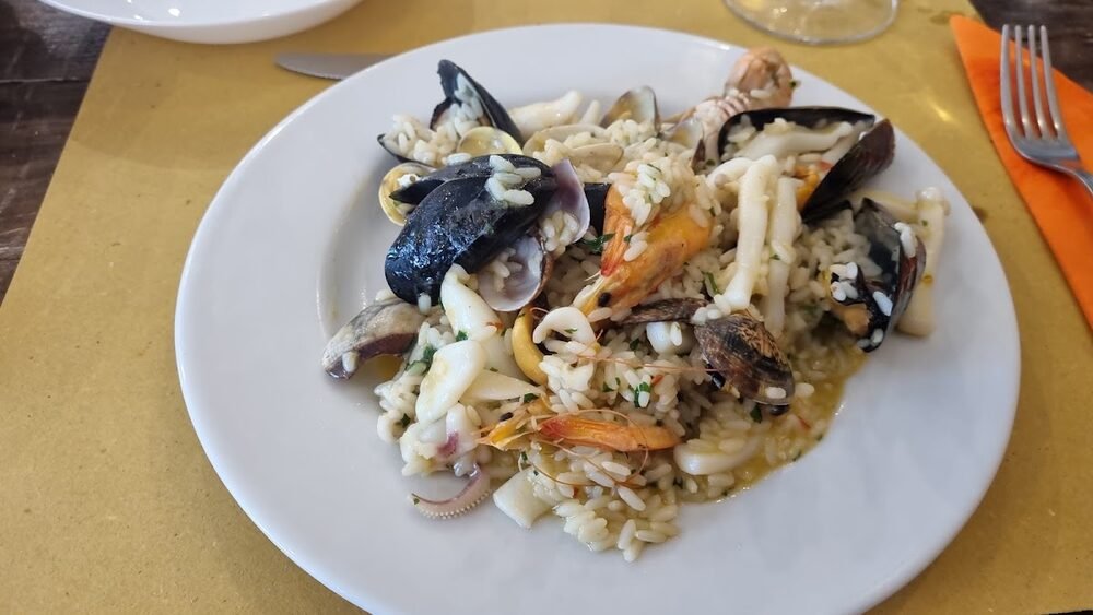 Foto 4 di Red Indian Saloon - Fiumicino