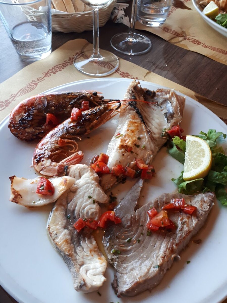 Foto 3 di Da Antonio - Vado Ligure