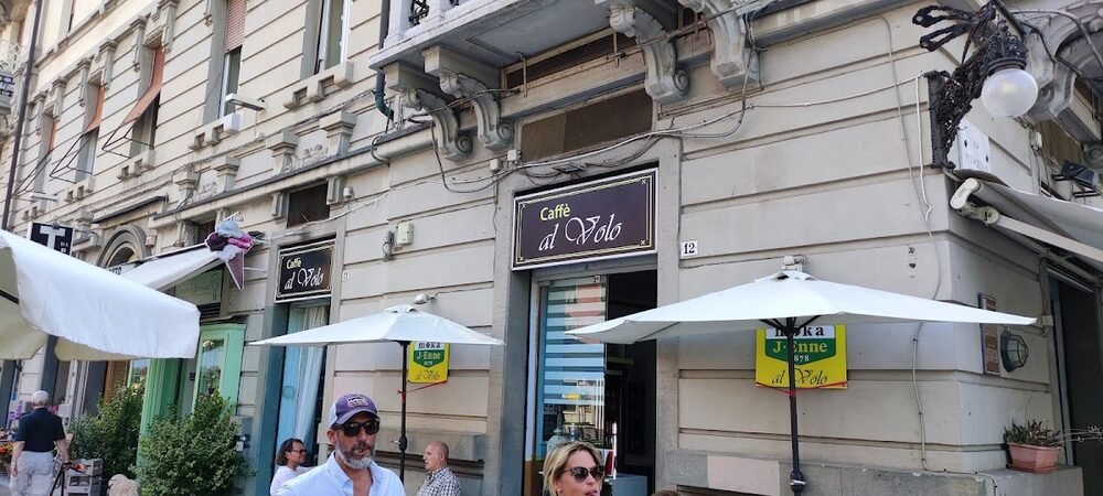 Foto 4 di Caffè Al Volo - La Spezia