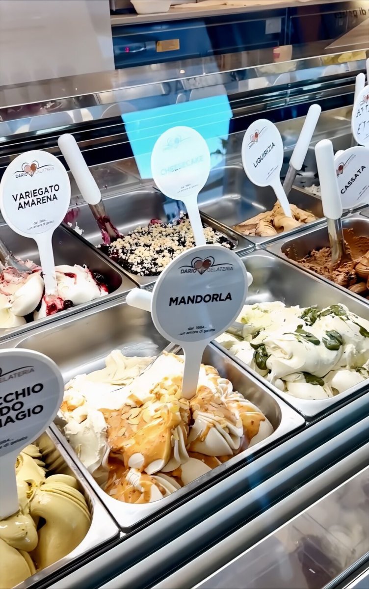 Foto 3 di Gelateria Dario - Loano