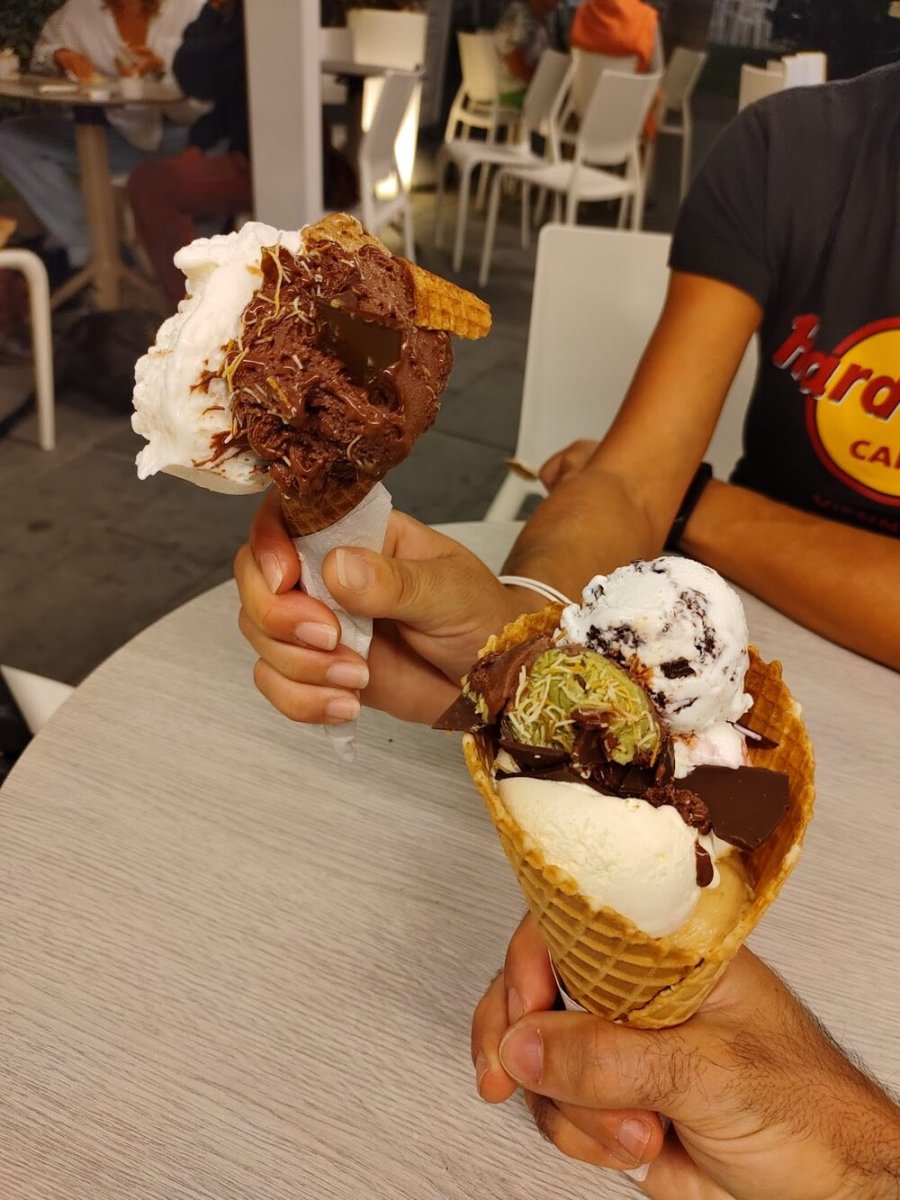 Foto 2 di Gelateria Dario - Loano